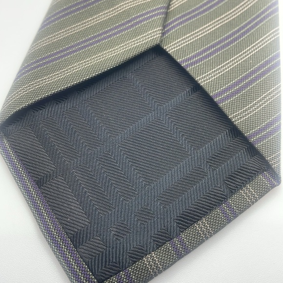 Burberry London - Classic Silk Tie - Picture 5 of 5